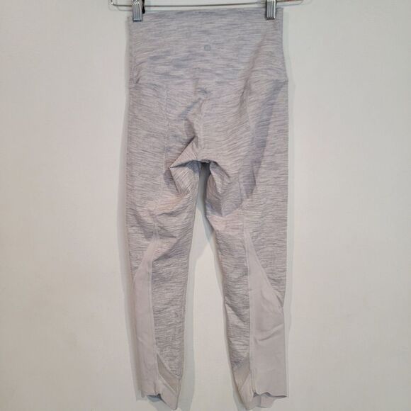Lululemon Wunder Under Crop HR Scallop Leggings Heather Gray White Women's Mesh - Picture 1 of 9